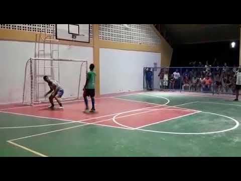 VEJA OS PÊNALTIS DA SEMIFINAL DO CAMPEONATO DE FUTSAL DO JUNCO VALENTE-BA