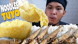 NOODLES + DRIED FISH (TUYO)