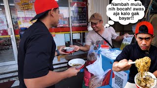 Download lagu GAK BERHENTI NAMBAH DI MIE BAKSO DEPAN MINI MARKET yg JUALAN UDAH 32 Tahun! mp3 Download lagu GAK BERHENTI NAMBAH DI MIE BAKSO DEPAN MINI MARKET yg JUALAN UDAH 32 Tahun! mp3