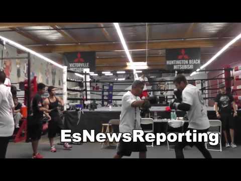 robert garcia working with ukranian boxing star alex gvozdyk EsNews