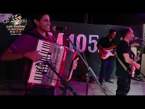 Grupo La Clandestina en vivo en Universo Bailable corzuela-chaco 2026