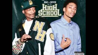 Snoop Dogg Ft. Wiz Khalifa - World Class