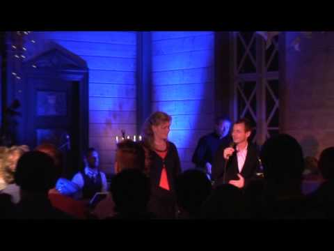 Ulstein kyrkje . Julenattine 2012