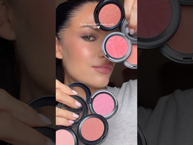 Vídeo relacionado con MAC Powder Blush Duo Cruel-La Intentions Fard Compacto Edición Limitada 10 gr