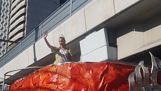 Catriona Gray Homecoming Parade Dumaan Sa Kahabaan ng LRT Taft