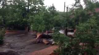 preview picture of video 'Manitou Springs flash flooding'