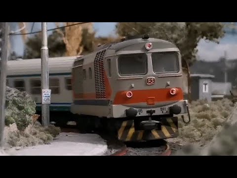 D445 con Regionale Novara-Domodossola - 1999 [Fermodellismo scala H0]