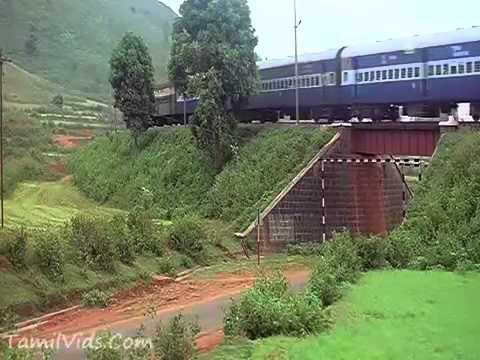 Thalaattum Kaatre   Poovellam Un Vaasam HD