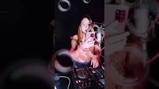 Download lagu DJ RERE MONIQUE - ARIEF HARUSKAH AKU MATI mp3