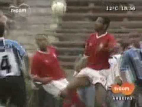 Grêmio 4 x 2 inter - Gauchão 2001 (semifinal)