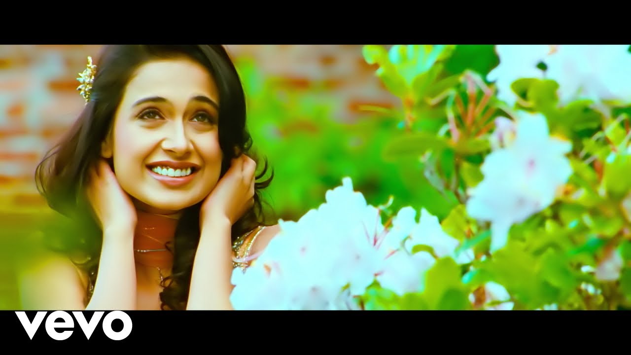 En Jannal Vandha Song Lyrics | Theeradha Vilaiyattu Pillai |  Roshini, Priya