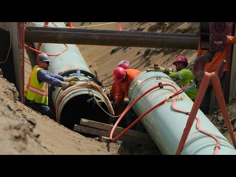 PIPELINE ALLIES B.C. Premier helping to nix pipeline creation