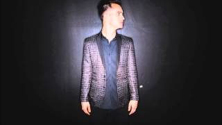 Brendon Urie's vocal range (D2-C6)