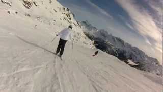 preview picture of video 'GoPro Hero 3 - Skiing in Chiesa Valmalenco [ITA] - I follow Ele (deep sea baby)'