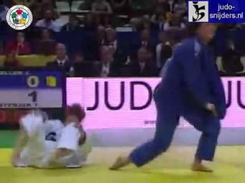 Judo 2009 Paris: Mueller (GER) - Trstenjak (SLO) [-57kg].