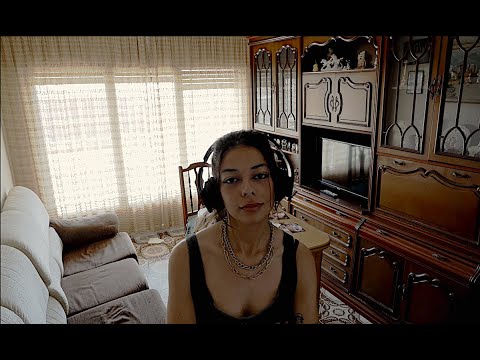 Martta Sanz - Solo Quería Ser Niña  Videoclip oficial