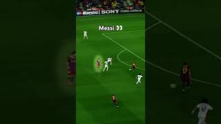 Messi with eyes in the back of his head