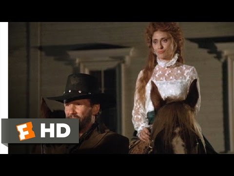Stagecoach (11/11) Movie CLIP - Travelin' Light and Comin' Well-Balanced (1986) HD