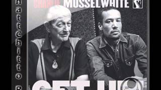 Ben Harper & Charlie Musselwhite - I Ride At Dawn
