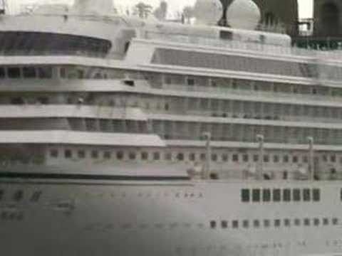 Thumbnail for Cruise ships in Sydney - Asuka II