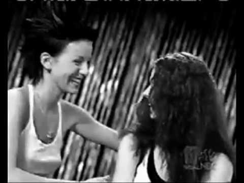 Lena & Yulia - Skinny Love