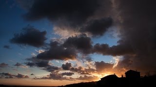 Tori Amos &quot;Bouncing Off Clouds&quot;