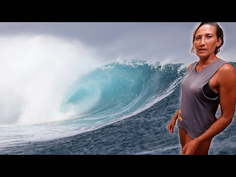 BIG WAVES Sailing TAHITI | Tranquilo Sailing Around the World | Ep. 94