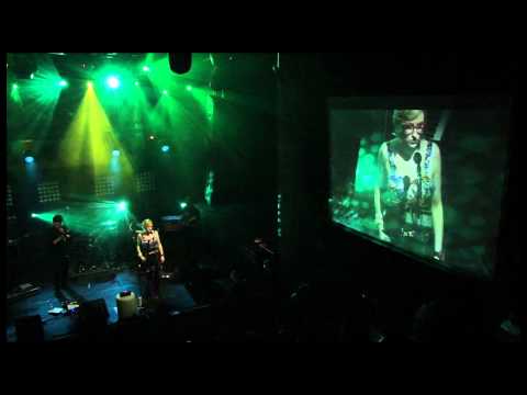 Miloopa - Fix Me Up (live) 10.04.2011