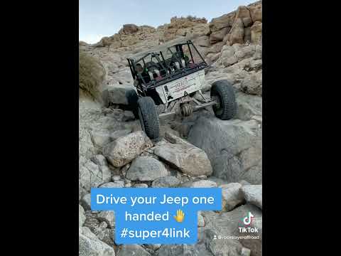 Double triangulated 4link suspension kit for all models of Jeeps 🤯 zero binding no axle shift 💪