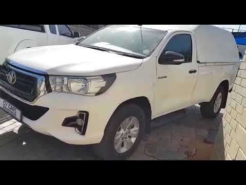 2018 Toyota hilux 2.4 gd6 4x4 singles cab. price  (285000)