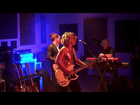 Samantha Fish LIVE @ Mid City Ballroom 2 9 19 Somebody's Always Trying