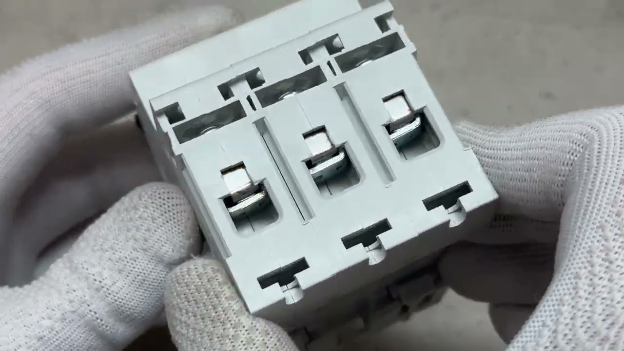 Автоматический выключатель ПРОМФАКТОР ECO FB1-63 3P C 25A 6кА FB1C3025