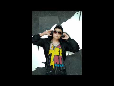 Yinon Yahel Ft. Emmi - Jump (Joe Parra Remix)