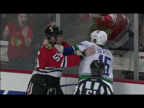 Canucks At Blackhawks - Tanner Glass Vs Ben Eager - 03.05.10 - HD