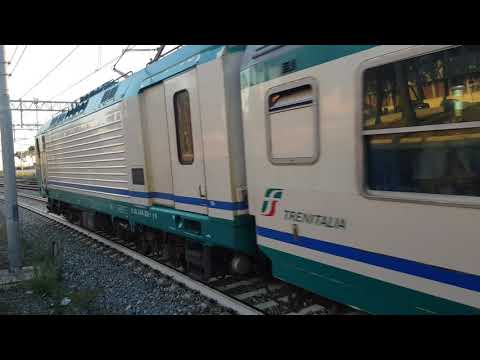 Treno Regionale+Locomotore E464.035 Regionale 22731 Rosarno-Reggio di Calabria Centrale
