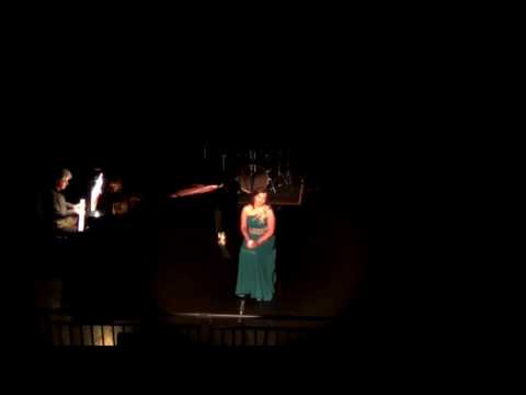 Si mi chiamano Mimi - Puccini (La boheme) sung by Louise Sawalha