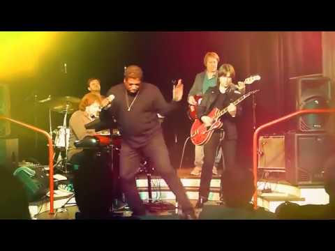 (from the archives) Gregor Hilden Band + Sydney Youngblood (2014)