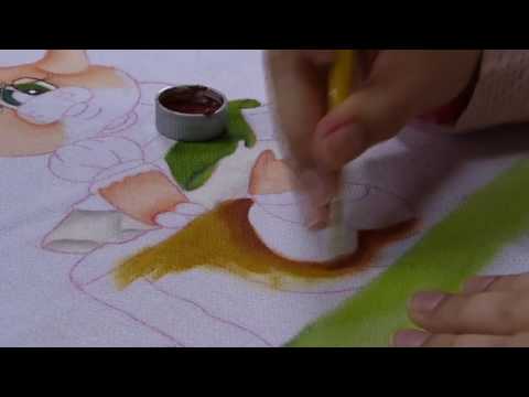 Mulher.com - 16/06/2016 - Pintura em tecido - Thanynha Ávila PT2