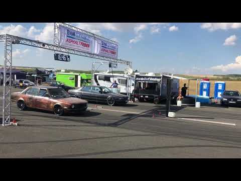 BMW e24 vs e32 Turbo Bmw Syndikat 1/4 Meile 2018