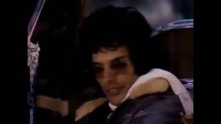 Queen - we will rock you (movie mix)