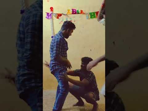 Kaathu adikithu kaathu adikithu