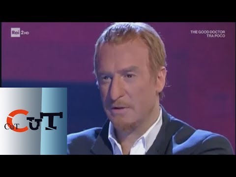 Max Tortora è Amadeus (Suonare Stella 2008) - Cut 11/01/2019