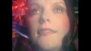 Fox - S-S-S-Single Bed (stereo)