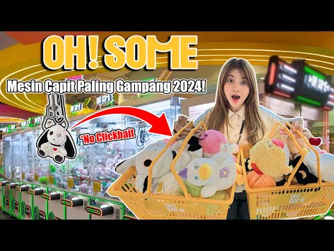 FIRST TIME PLAYING A DOLL CLAW MACHINE AT OH-SOME JAKARTA!! I BOUGHT UP TO 2 BASKETS FULL!!