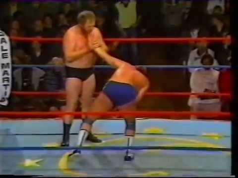 Pat Roach v Tom Tyrone (world of sport)
