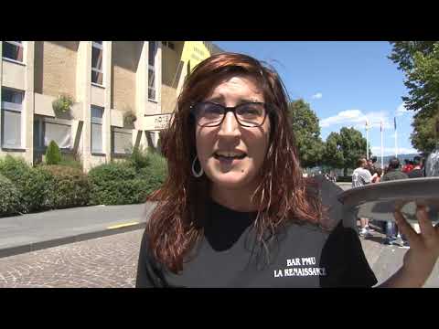 La première édition de la course des garçons de café à Brioude