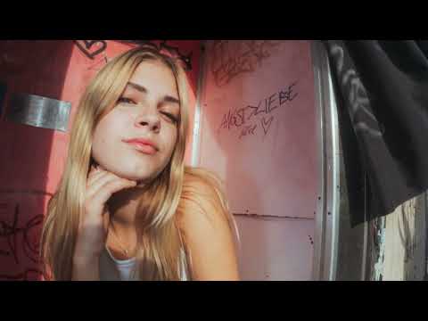 Ellice - ANGST LIEBE (Official Lyric Video)