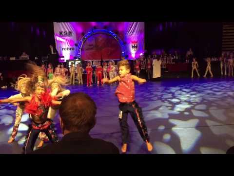 Kira Yeromenko and Maksim Shumkovskiy