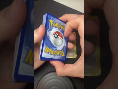 1999 Holo Karten 😭 #pokemon #shorts #ytshorts #pokemontcg #viral #deutsch #pokemongen9 #sad