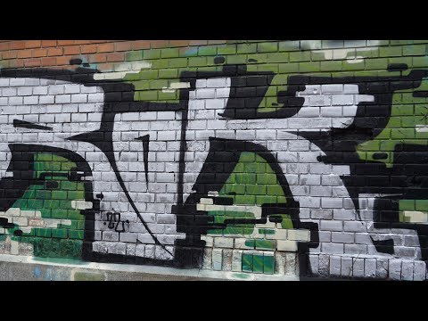 DAYTIME Chrome GRAFFITI on BRICKS /// RAW 006